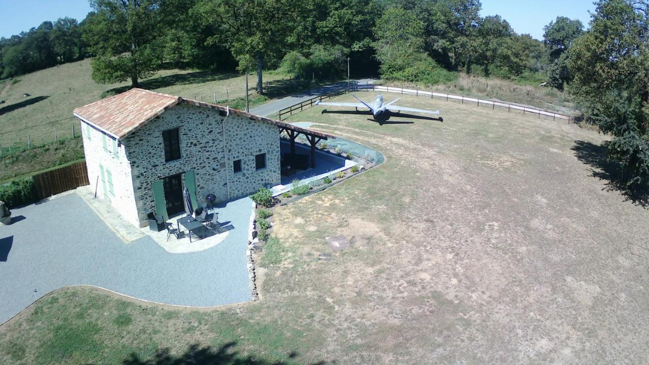 La Maison Du Lac Lavaud Saint-Quentin-sur-Charente ภายนอก รูปภาพ
