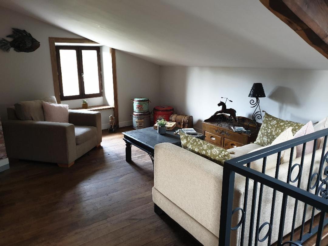La Maison Du Lac Lavaud Saint-Quentin-sur-Charente ภายนอก รูปภาพ