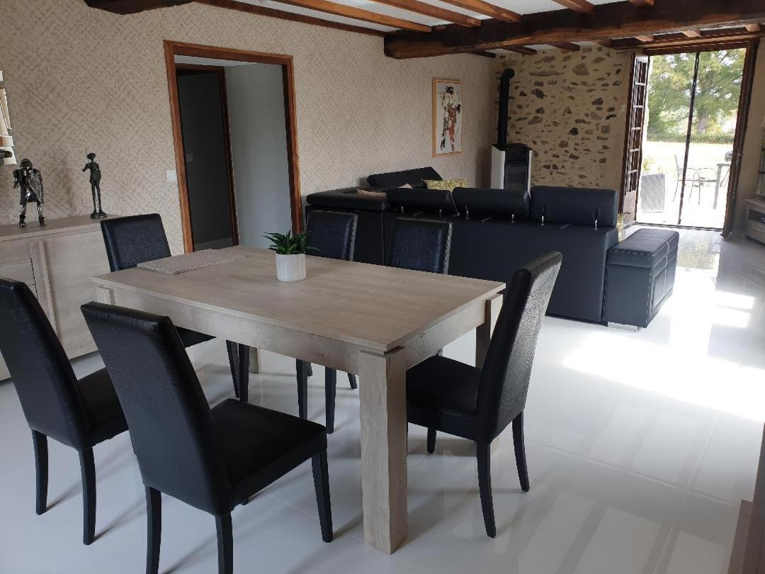 La Maison Du Lac Lavaud Saint-Quentin-sur-Charente ภายนอก รูปภาพ