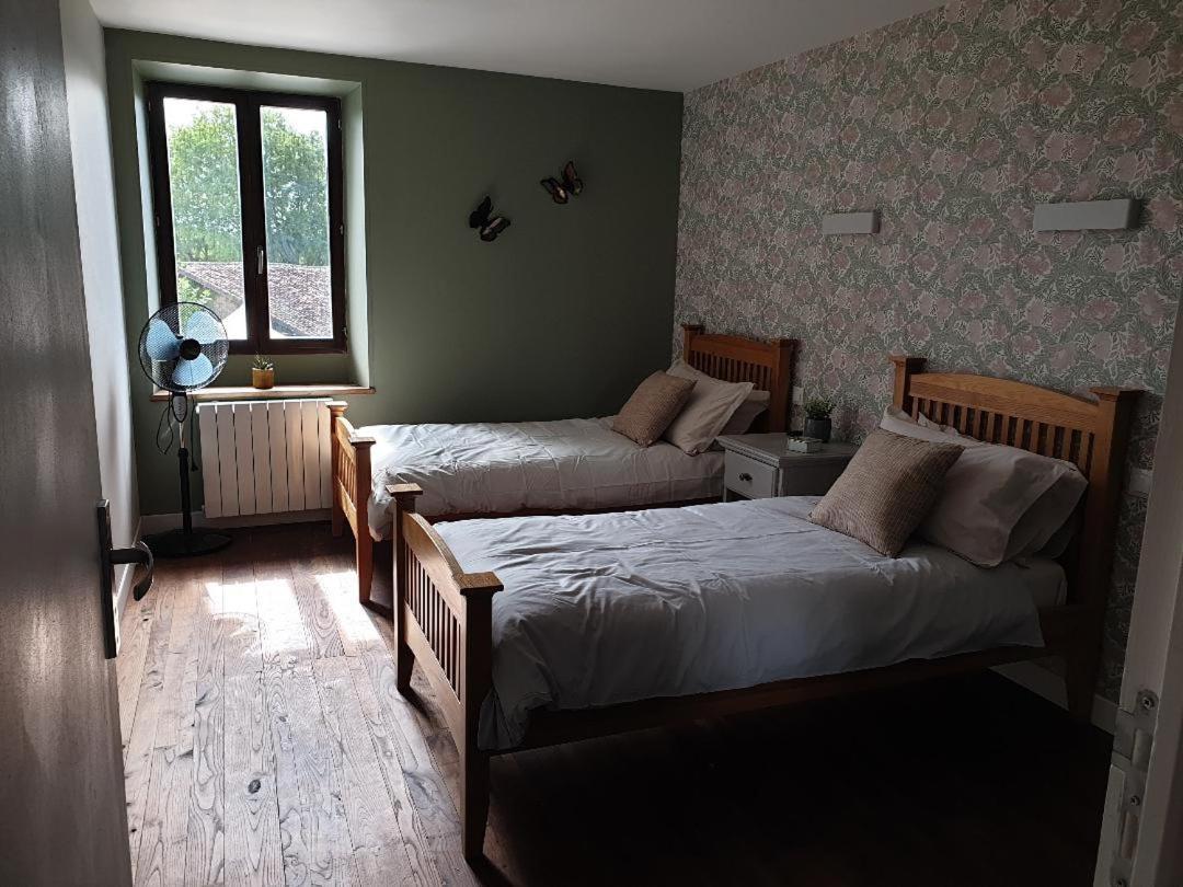 La Maison Du Lac Lavaud Saint-Quentin-sur-Charente ภายนอก รูปภาพ